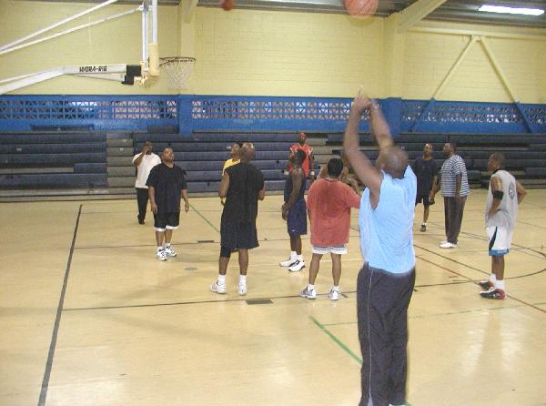 Reunion-Basketball CAHS Warms Up-1
